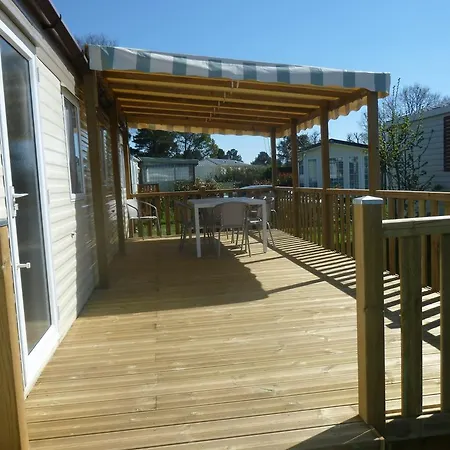 Les Charmettes Mobilhomes17 Les Mathes Exterior photo