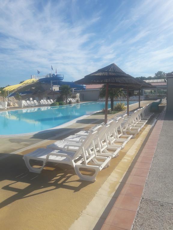 Les Charmettes Mobilhomes17 Campsite Les Mathes